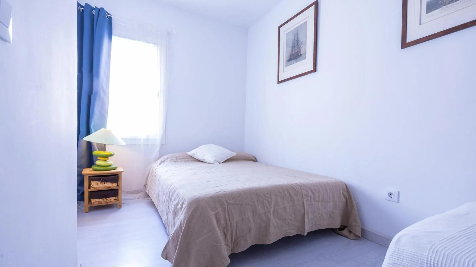 Apartamento Centrico En Riells Con Terraza A 100M De La Playa - Es-325-3 Torroella de Montgrí Apartman